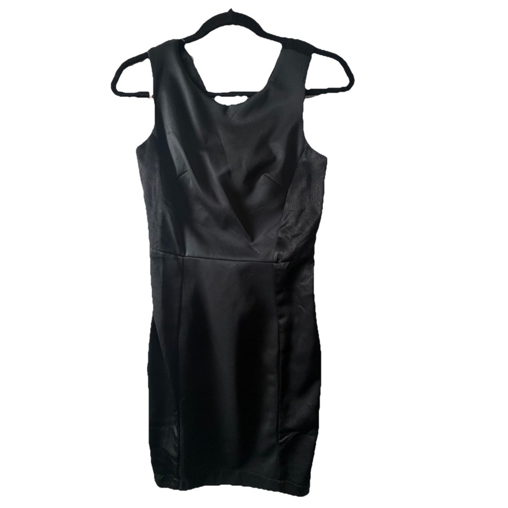 Forever 21 Contemporary Black Satin Bodycon Dress Open Back Sleeveless‎ Size S